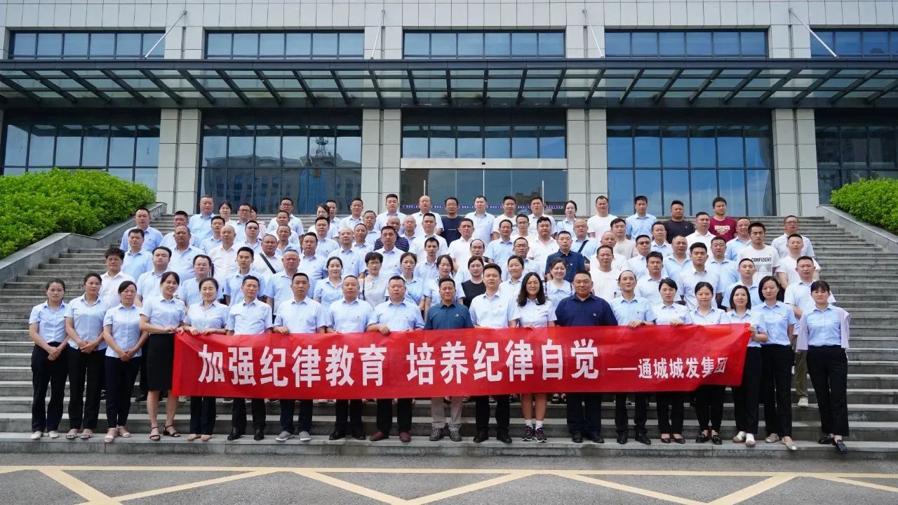 19c59cca2c445bfd89b6b611f903f15b.jpg 19c59cca2c445bfd89b6b611f903f15b.jpg